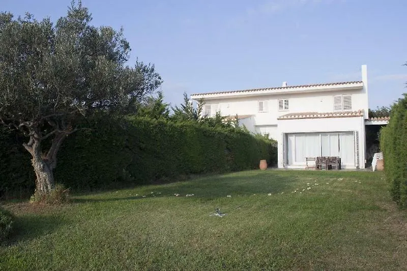 Casa con encanto y jardín amplio en Cadaqués Villa